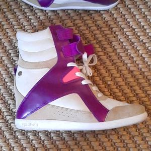 Rebbok platform boots, never worn, size9